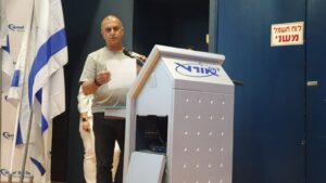 טקס דיפלומות הנדסאי מה"ט - נציג הסטודנטים