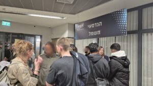 כנס העתודה הטכנולוגית המועמדים מול ראש מגמת חשמל