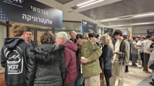 כנס העתודה הטכנולוגית בעמדת אלקטרוניקה