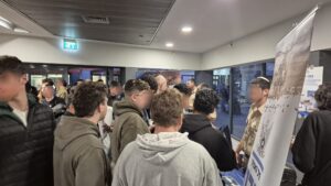 כנס העתודה הטכנולוגית - נציגי הצבא מציגים את התפקידים ואפשרויות השיבוץ