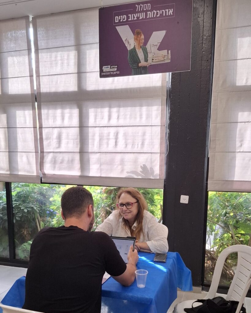 פגישה בערב הפתוח עם ראש המחלקה לאדריכלות ועיצוב פנים